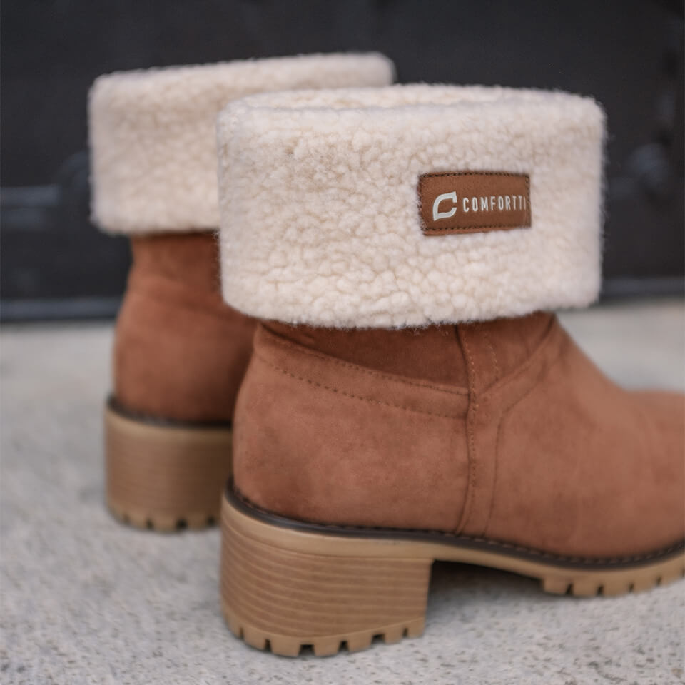 HOHE GEFÜTTERTE STIEFEL NOEL